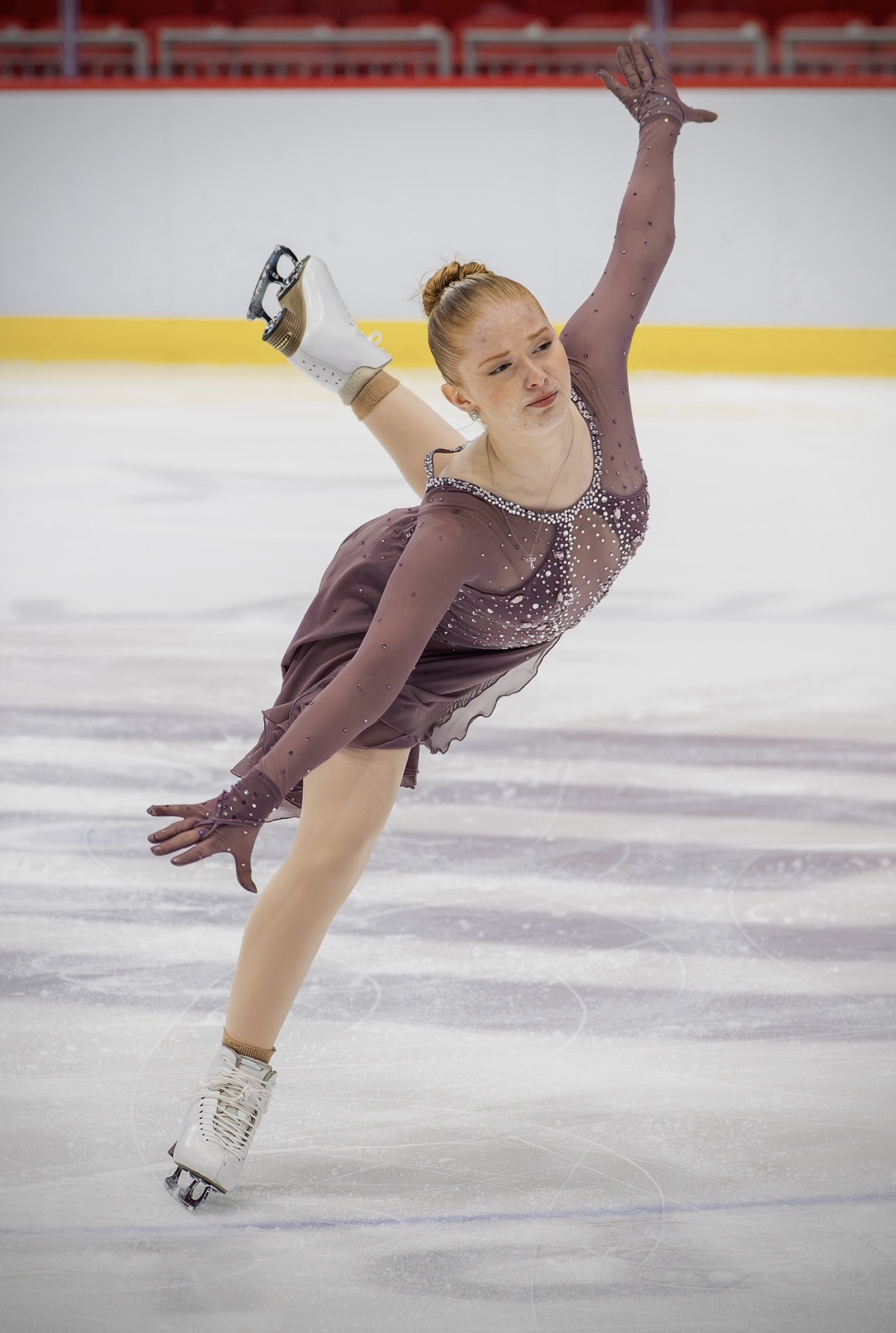Emily Curry photo 4