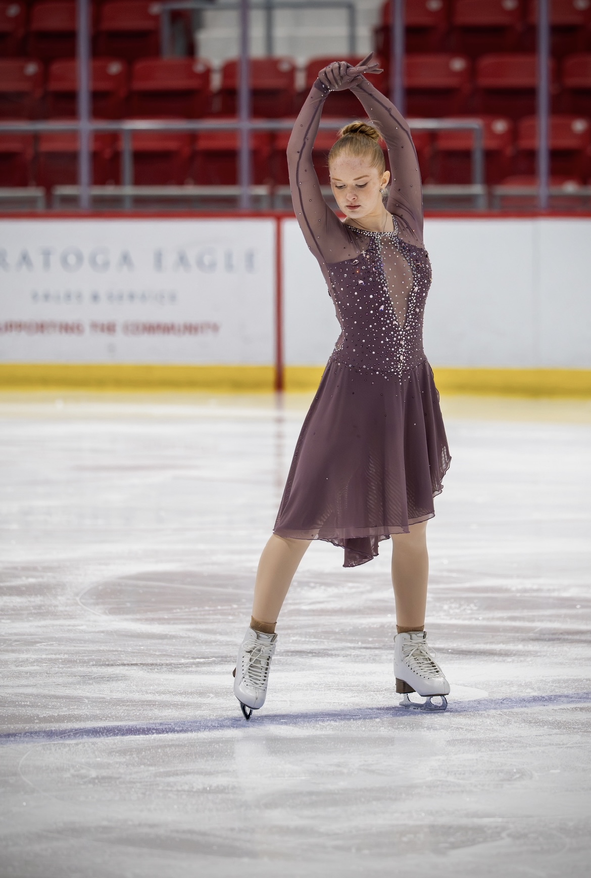 Emily Curry photo 5